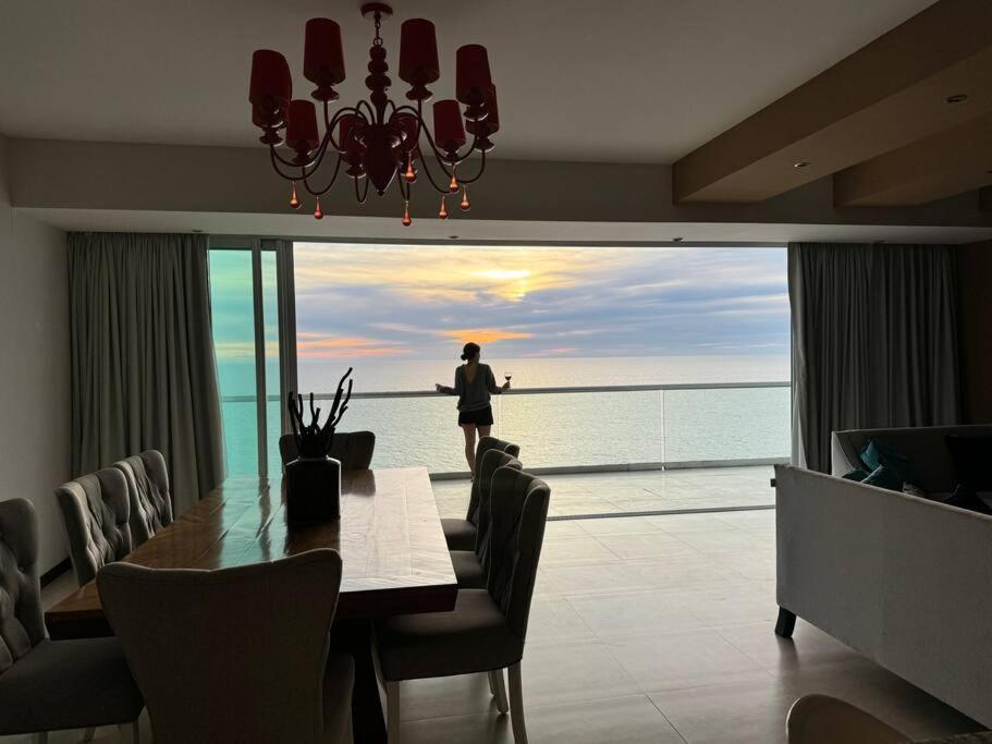 Ferienwohnung Departamento De Lujo Vista Al Mar Piso 15 Mazatlán Exterior foto